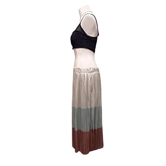 ZARA Color Block Metallic Pleated Skirt, Size Small - Picture 3 of 9